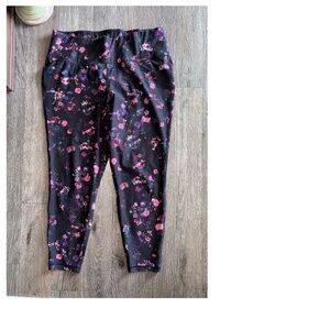 Livi Active size 18/20 leggings